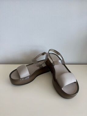 Melissa Platform Sandals with Ankle Strap Size 9US NWT